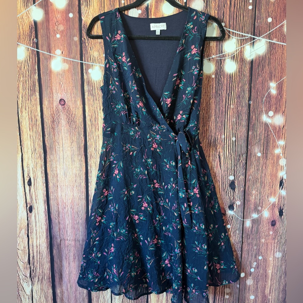APRICOT Navy Floral Midi Dress - Picture 2 of 8